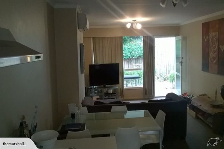 Photo of property in 2/41 Naseby Street, Merivale, Christchurch, 8014