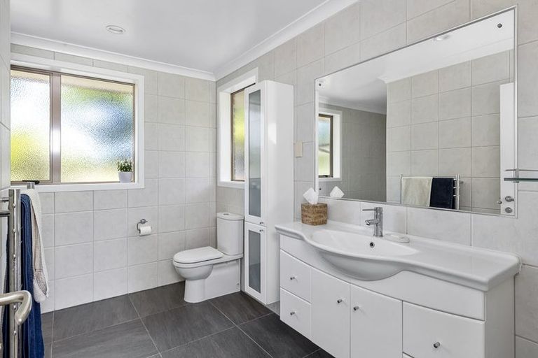 Photo of property in 1137 Port Albert Road, Port Albert, Wellsford, 0973