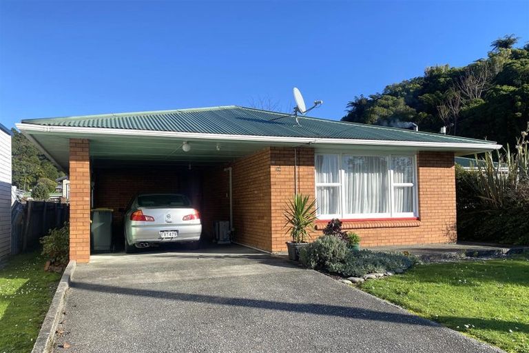 Photo of property in 38 Murray Street, Greymouth, 7805