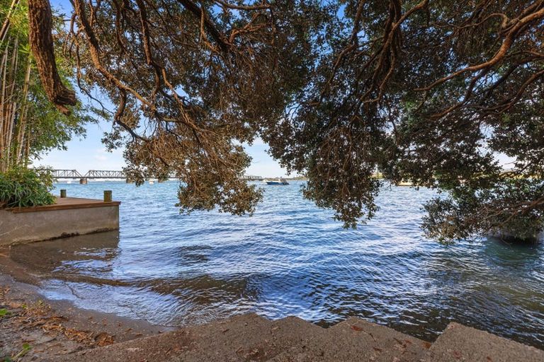 Photo of property in 3/14 First Avenue, Tauranga, 3110