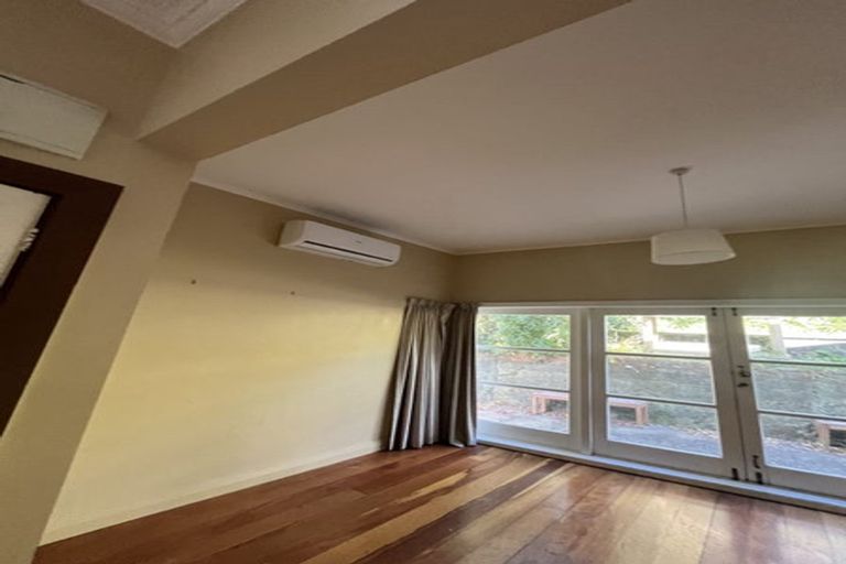 Photo of property in 64 Waipapa Road, Hataitai, Wellington, 6021