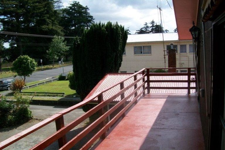 Photo of property in 224 Old Farm Road, Hamilton East, Hamilton, 3216