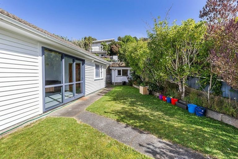 Photo of property in 53 Silverstream Road, Crofton Downs, Wellington, 6035
