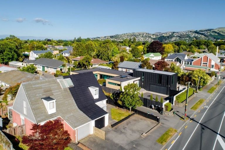 Photo of property in 2/106 Barrington Street, Somerfield, Christchurch, 8024