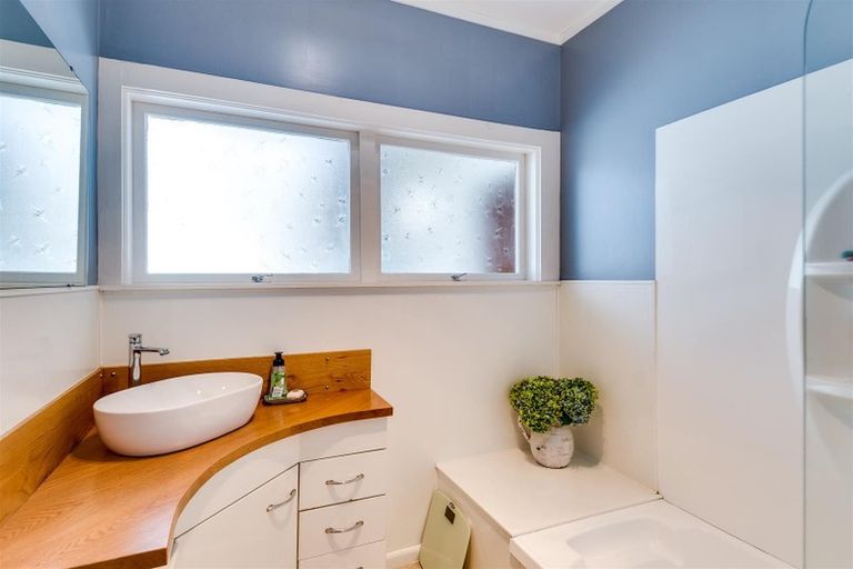 Photo of property in 15 Hill Street, Waipukurau, 4200