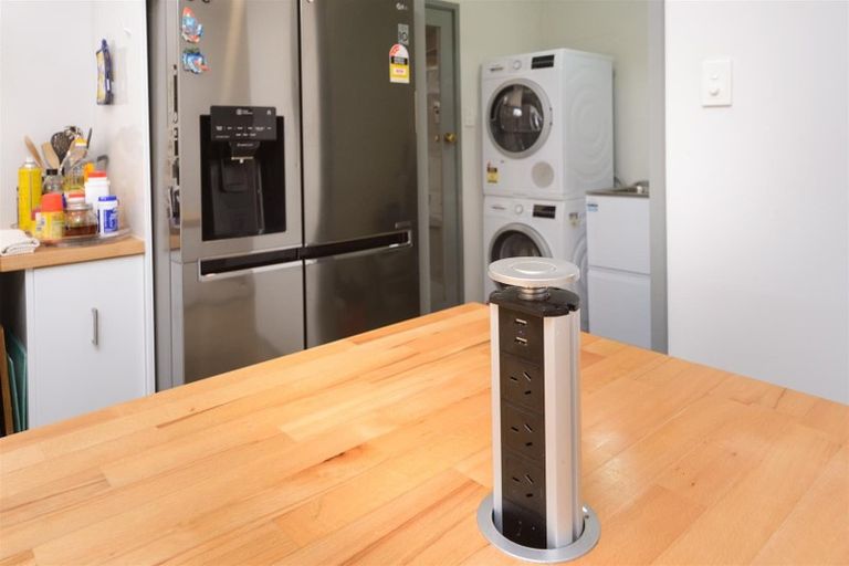 Photo of property in 128 High Street, Bulls, 4818