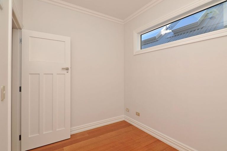 Photo of property in 63 Brougham Street, Mount Victoria, Wellington, 6011