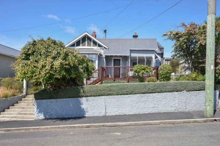 Photo of property in 4 Cook Street, Mornington, Dunedin, 9011