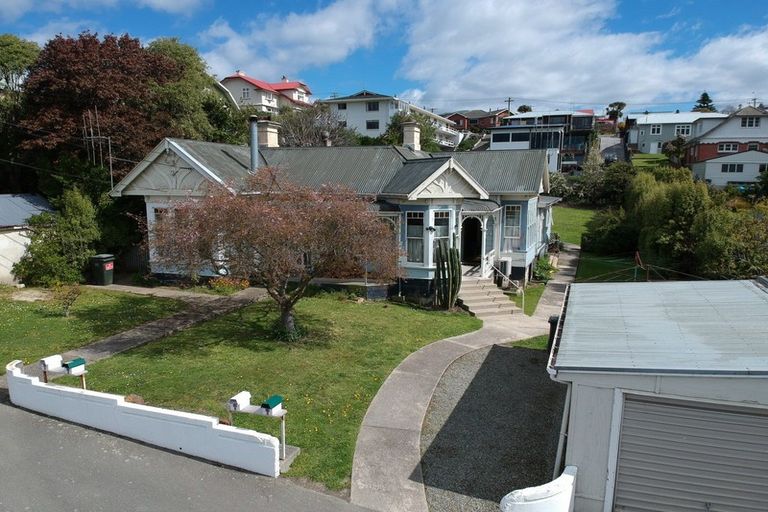 Photo of property in 52 Tees Street, South Hill, Oamaru, 9400