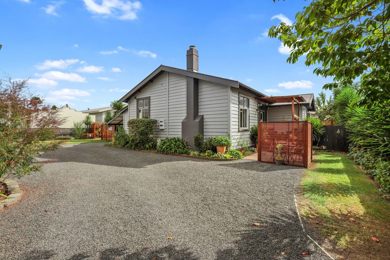 Photo of property in 46 Thames Road, Paeroa, 3600