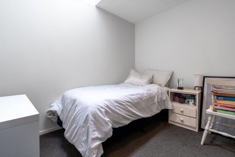 Photo of property in Amuri Park Apartments, 18/280 Bealey Avenue, Christchurch Central, Christchurch, 8013