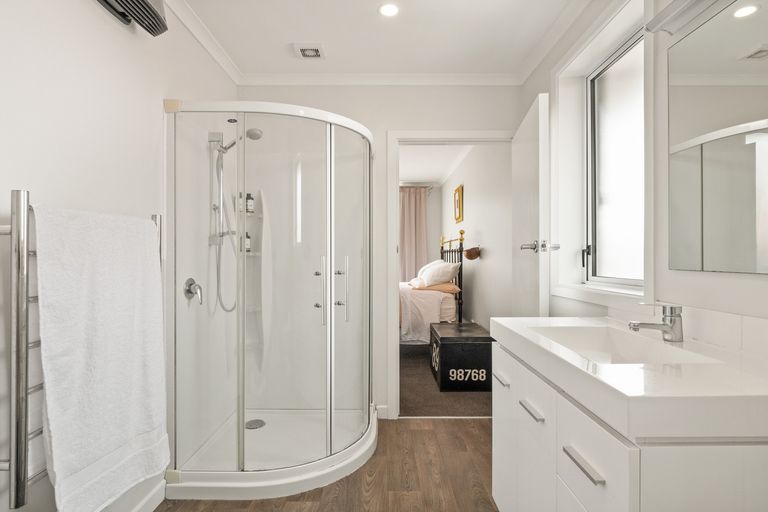 Photo of property in 158 Mornington Road, Kenmure, Dunedin, 9011