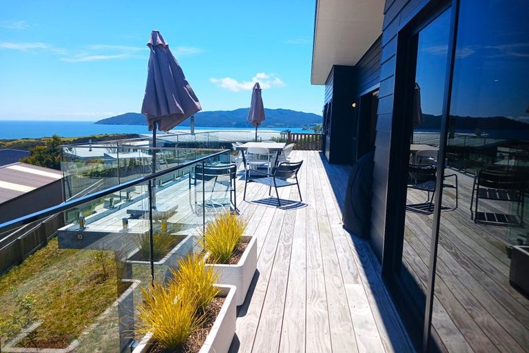 Photo of property in 6 Sunset Heights, Cable Bay, 0420