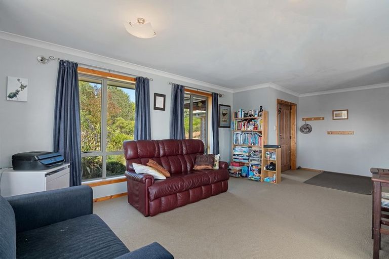 Photo of property in 1544 Dovedale Road, Thorpe, Wakefield, 7096