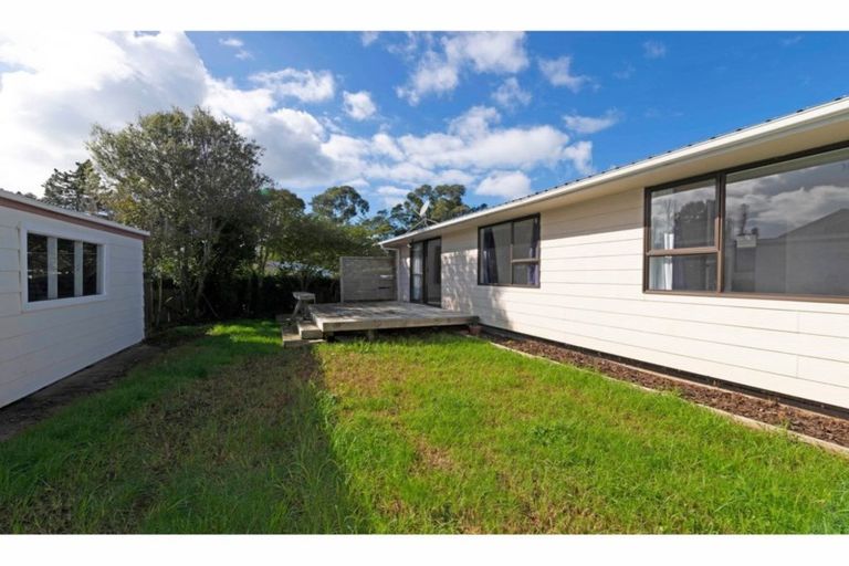 Photo of property in 2/162 Universal Drive, Henderson, Auckland, 0610