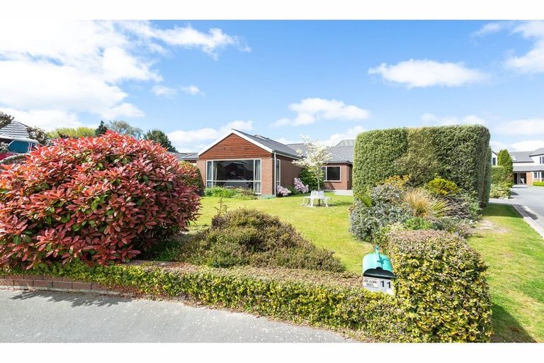Photo of property in 11 Jadewynn Place, Halswell, Christchurch, 8025
