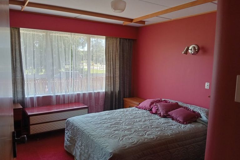 Photo of property in 20 Erskine Street, Tuatapere, 9620
