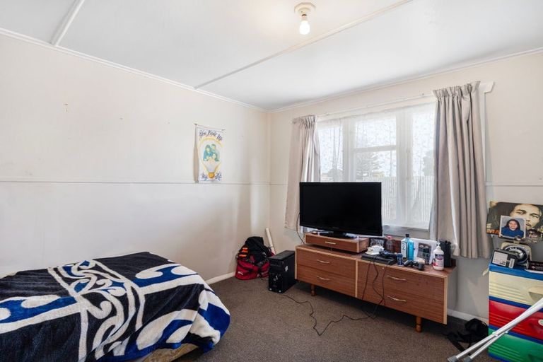 Photo of property in 10 Cornfoot Street, Castlecliff, Whanganui, 4501