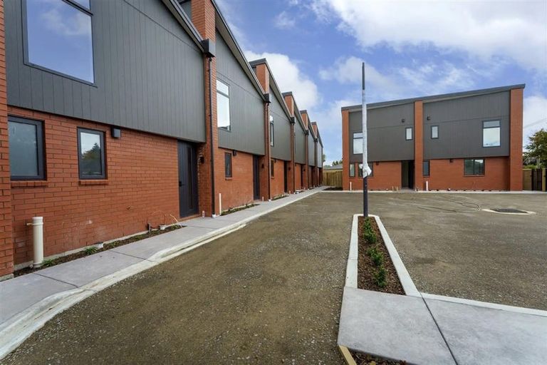 Photo of property in 3/206 Geraldine Street, Edgeware, Christchurch, 8013