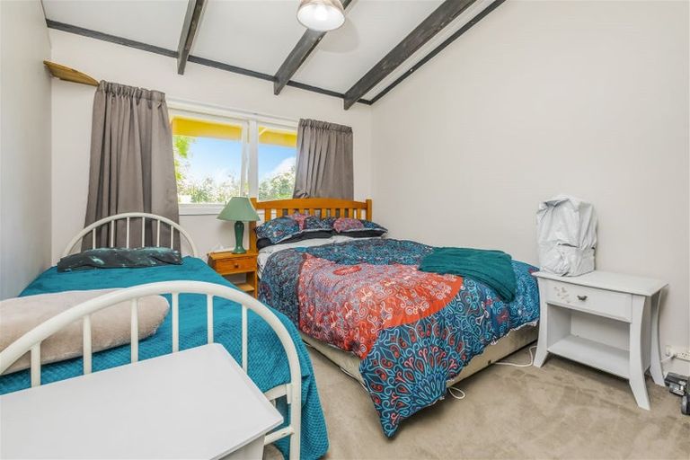 Photo of property in 15 Karioitahi Road, Waiuku, 2123