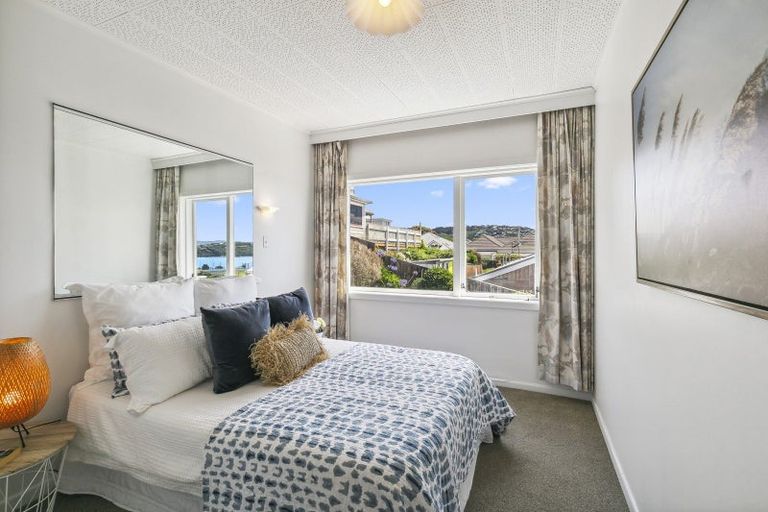 Photo of property in 8 Naughton Terrace, Kilbirnie, Wellington, 6022