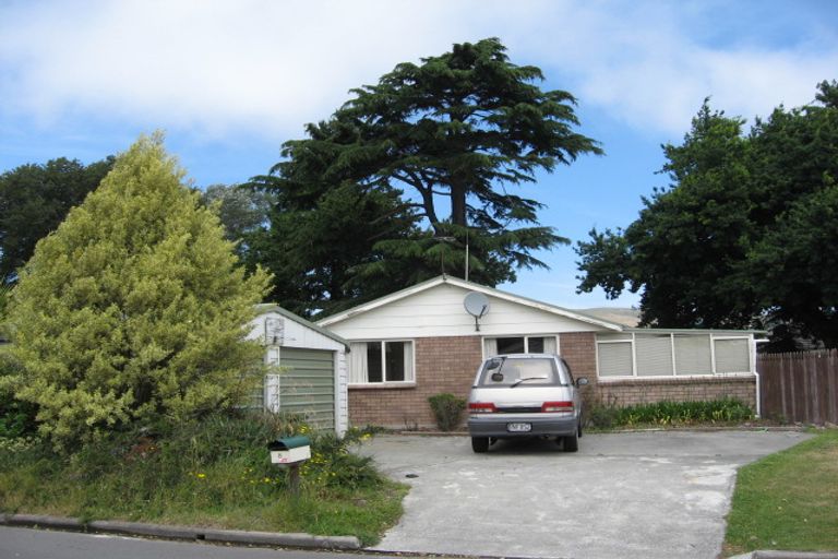 Photo of property in 8 Laura Kent Place, Woolston, Christchurch, 8023