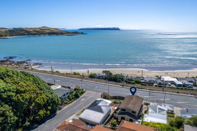 Photo of property in 168 Saint Andrews Road, Plimmerton, Porirua, 5026