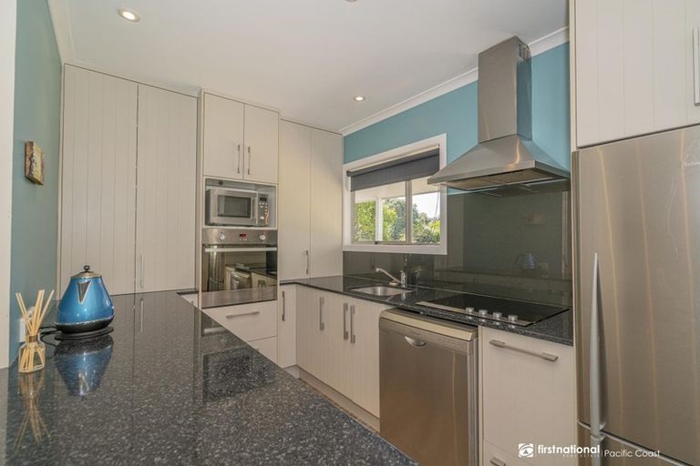 Photo of property in 8 Cory Wright Drive, Tairua, 3508