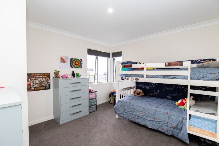 Photo of property in 24 Mcwatters Drive, Ngatea, 3503