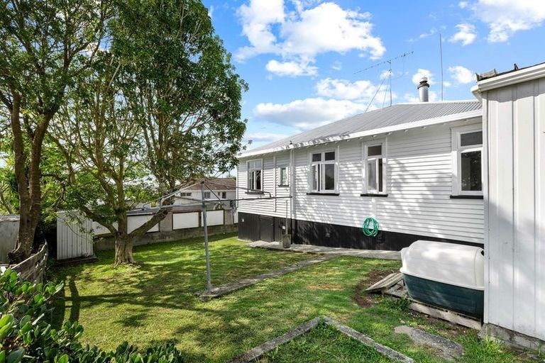 Photo of property in 16 Tomas Street, Wellsford, 0900