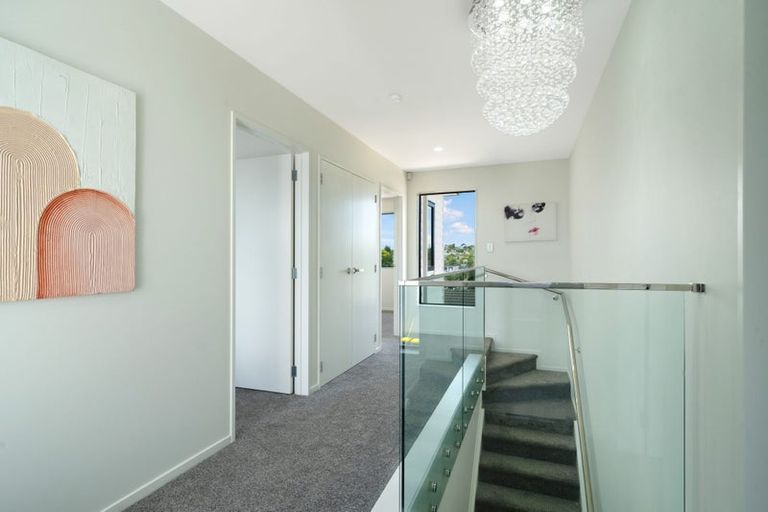 Photo of property in 21 Parker Avenue, New Lynn, Auckland, 0600