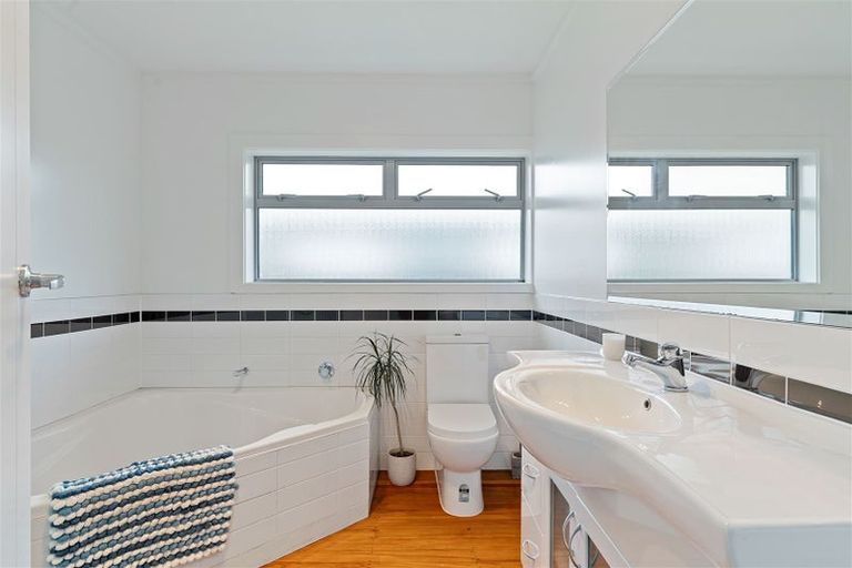 Photo of property in 51 Studholme Street, Somerfield, Christchurch, 8024