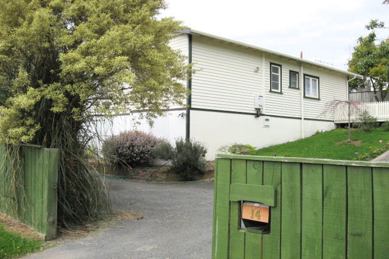 Photo of property in 14 Ratanui Road, Paraparaumu, 5032