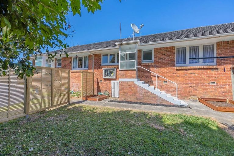 Photo of property in 2/15 Dominion Street, Takapuna, Auckland, 0622