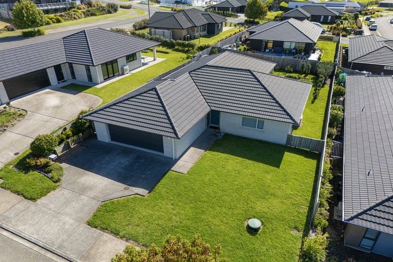 Photo of property in 24 Minerva Avenue, Helensville, 0800