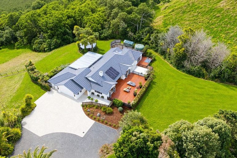 Photo of property in 56 Joblin Road, Wainui, Silverdale, 0994