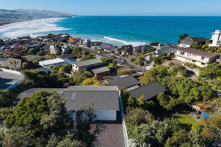 Photo of property in 60 Cliffs Road, Saint Clair, Dunedin, 9012
