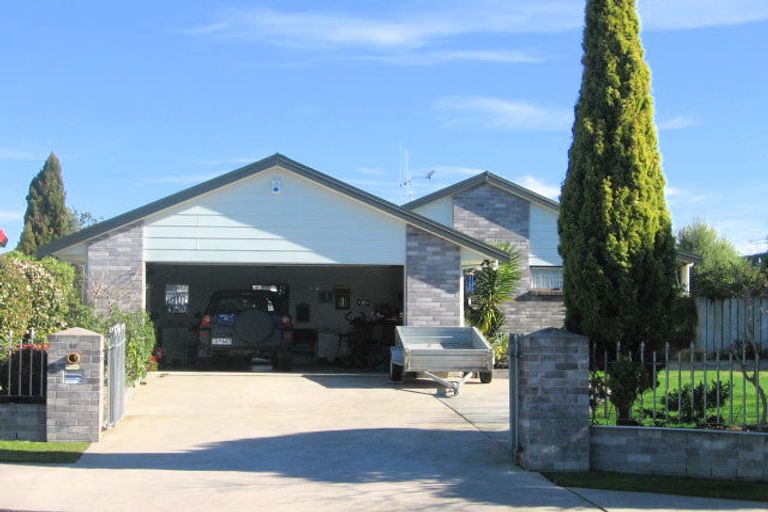 Photo of property in 10 Meridian Place, Flagstaff, Hamilton, 3210