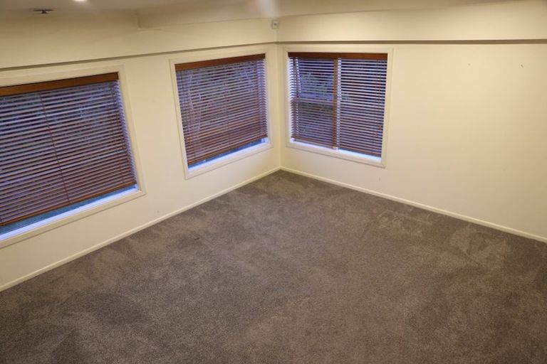 Photo of property in 3/16 Fowler Street, Northcote, Auckland, 0627