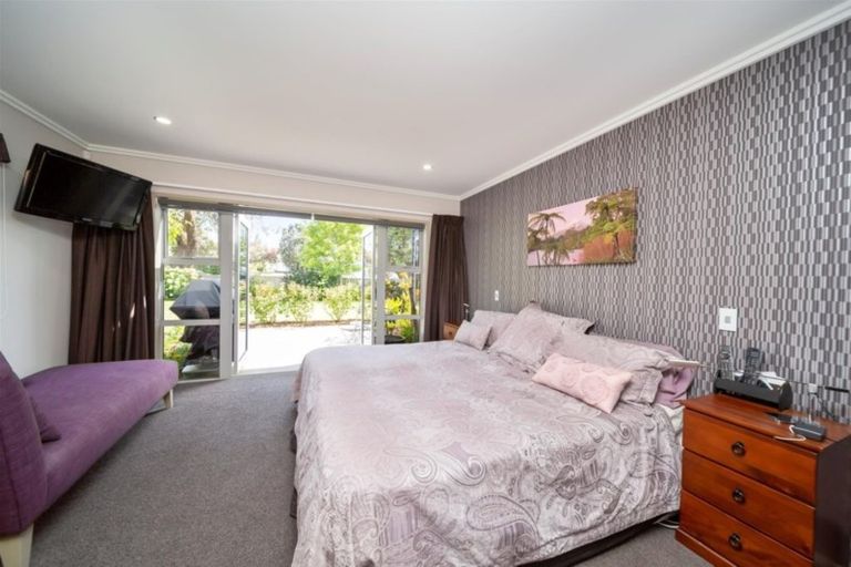 Photo of property in 39 Gladstone Street, Hawera, 4610