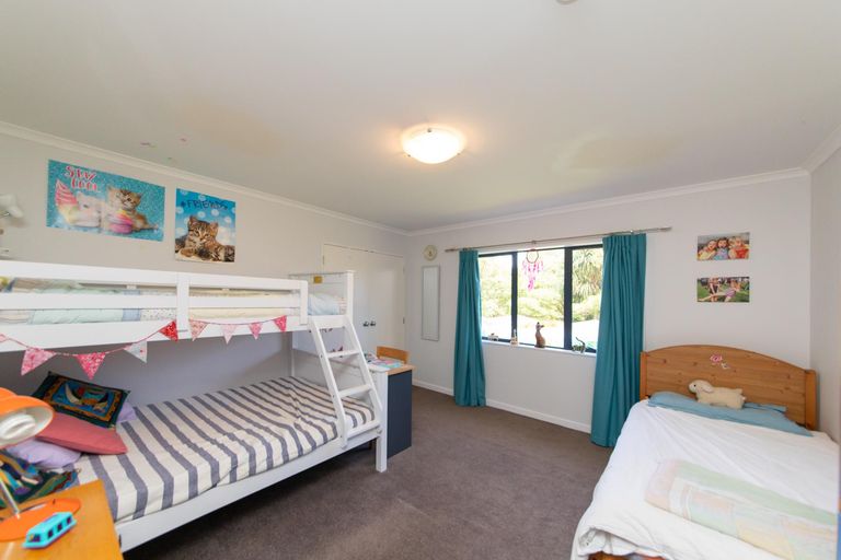 Photo of property in 3 Alaska Court, Awapuni, Palmerston North, 4412