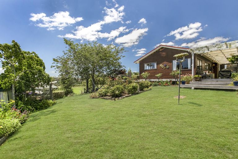 Photo of property in 962 Churchill Road, Pukekawa, Tuakau, 2696