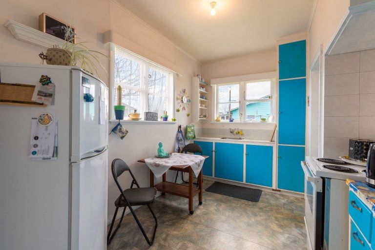 Photo of property in 240 High Street, Dannevirke, 4930