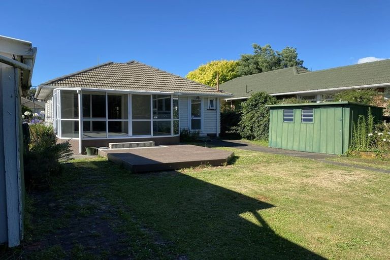 Photo of property in 51 Acacia Avenue, Upper Riccarton, Christchurch, 8041