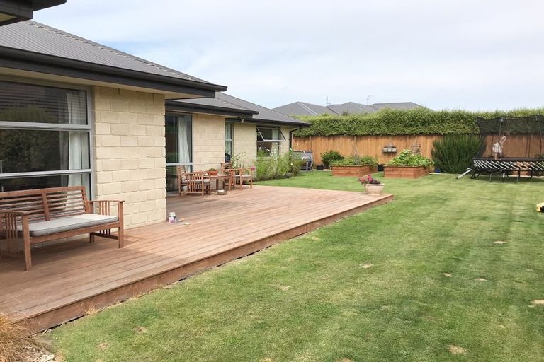 Photo of property in 11 Kuta Street, Pegasus, 7612