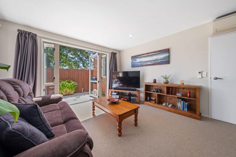 Photo of property in 2/20 Braddon Street, Addington, Christchurch, 8024