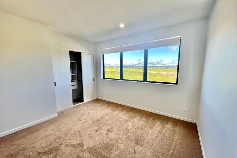 Photo of property in 96 Tarapuka Road, Westgate, Auckland, 0814
