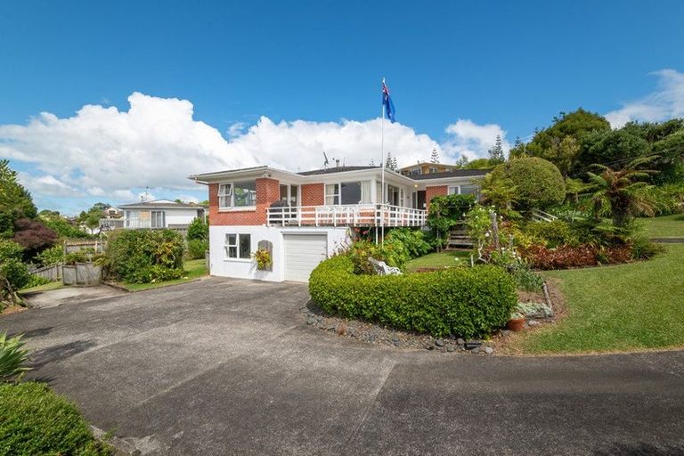 Photo of property in 29 High Road, Glenfield, Auckland, 0629