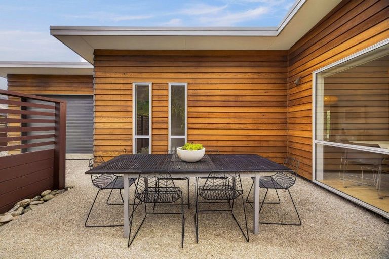 Photo of property in 13 Haines Way, Arthurs Point, Queenstown, 9371