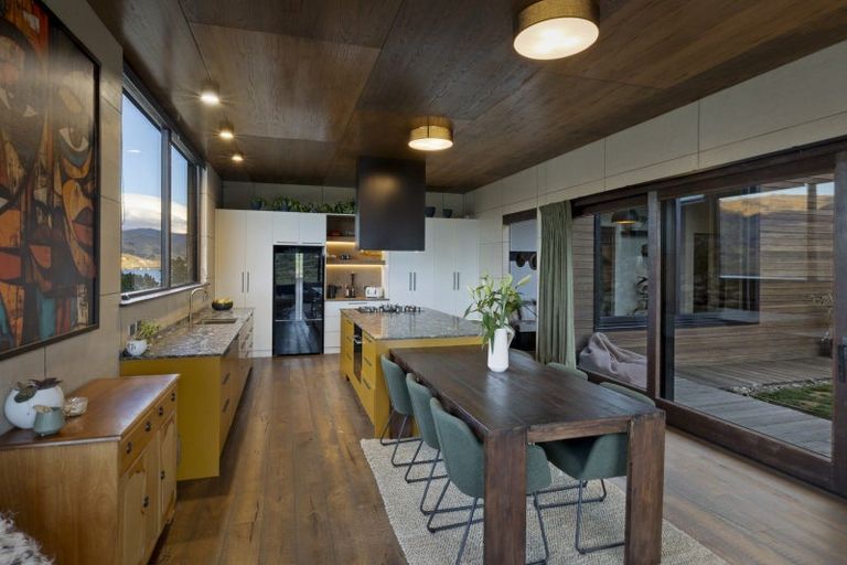 Photo of property in 335a Luggate-cromwell Road, Lowburn, Cromwell, 9384